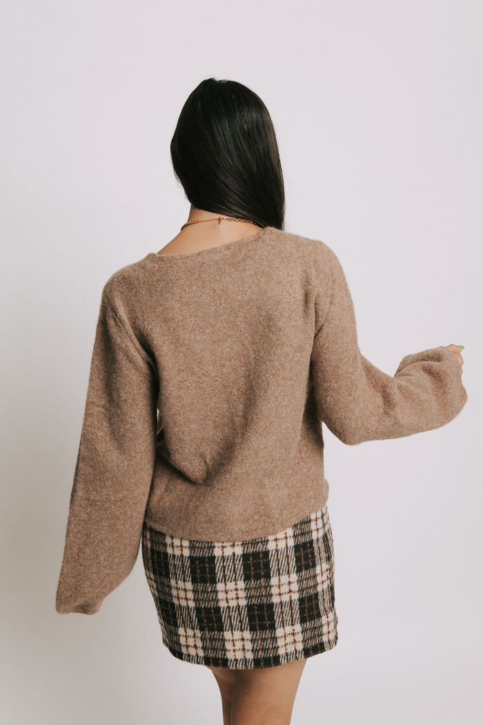 knit open tie cardigan with balloon sleeves back