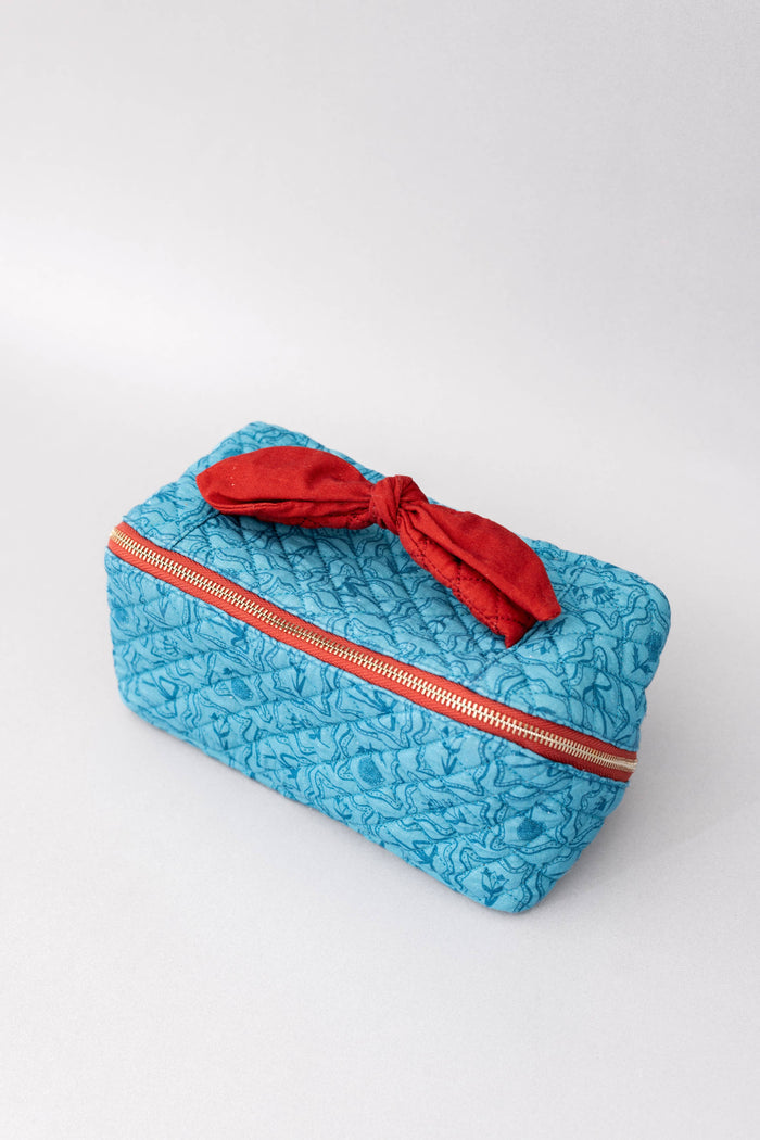 BANDO - Makeup Bag, Flowers and Bows
