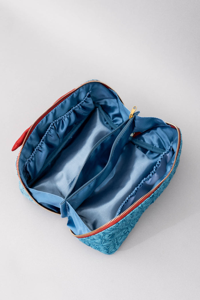 BANDO - Makeup Bag, Flowers and Bows