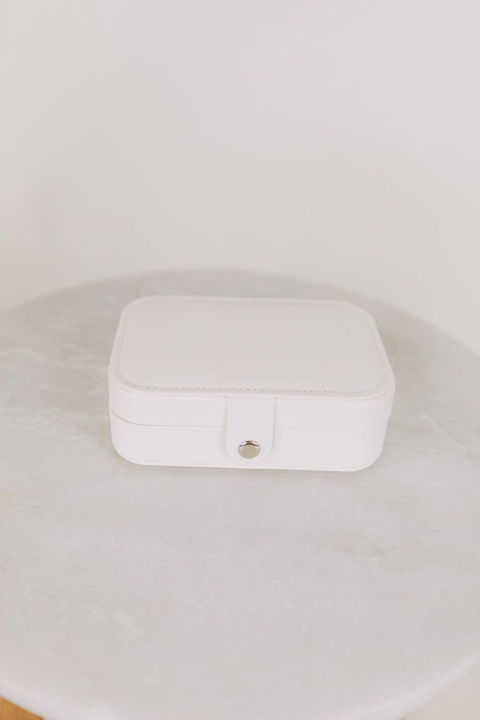 Big Picture Travel Jewelry Case - 2 Colors!