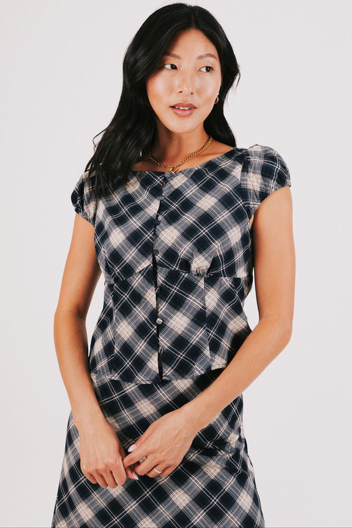 plaid cap sleeve top with buttons
