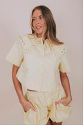 yellow peter pan collar blouse front
