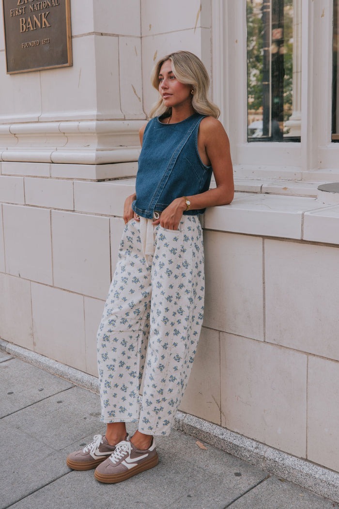Denim patterned pants woven tied belt off-white pockets