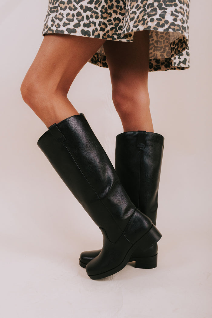 CHINESE LAUNDRY - Yurie Boot - 2 Colors!