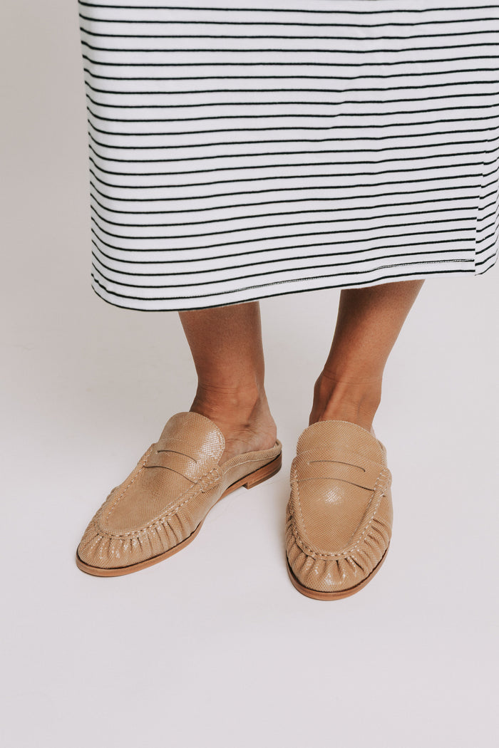 dolce vita betzy loafers