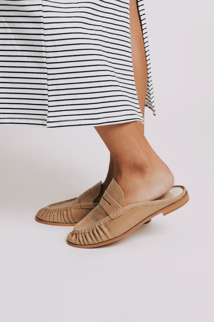 dolce vita betzy loafers side
