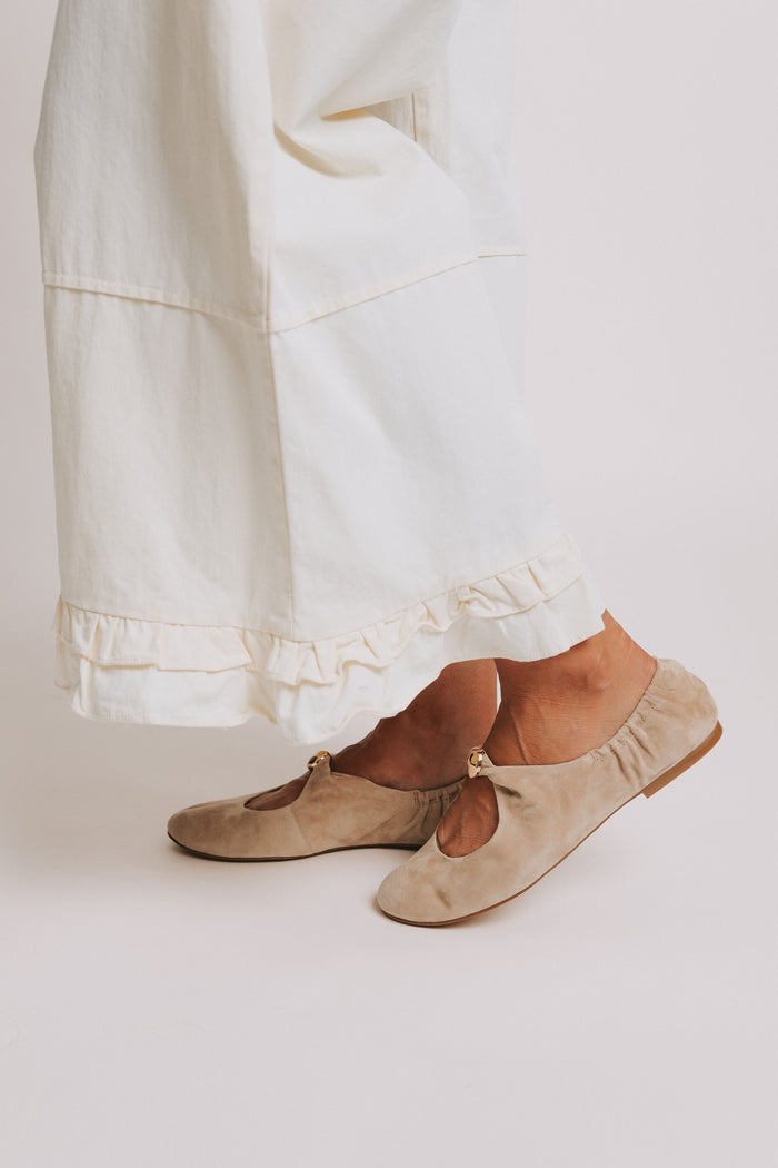 dolce vita cornel flats side