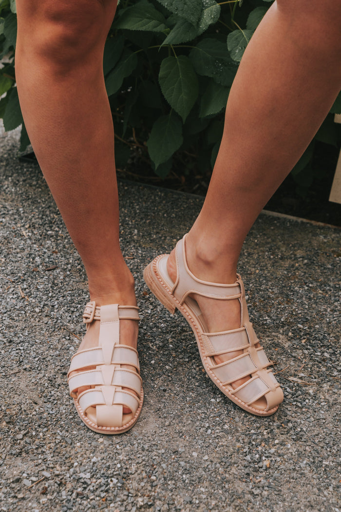 dolce vita holis mesh sandals