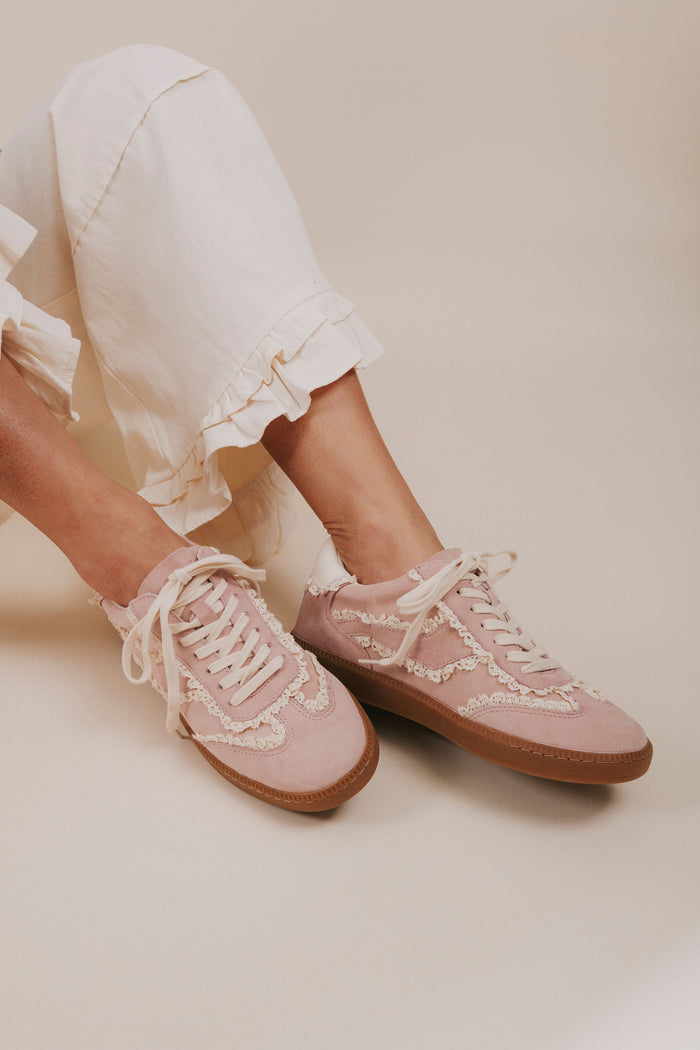 dolce vita notice lace sneakers pink full