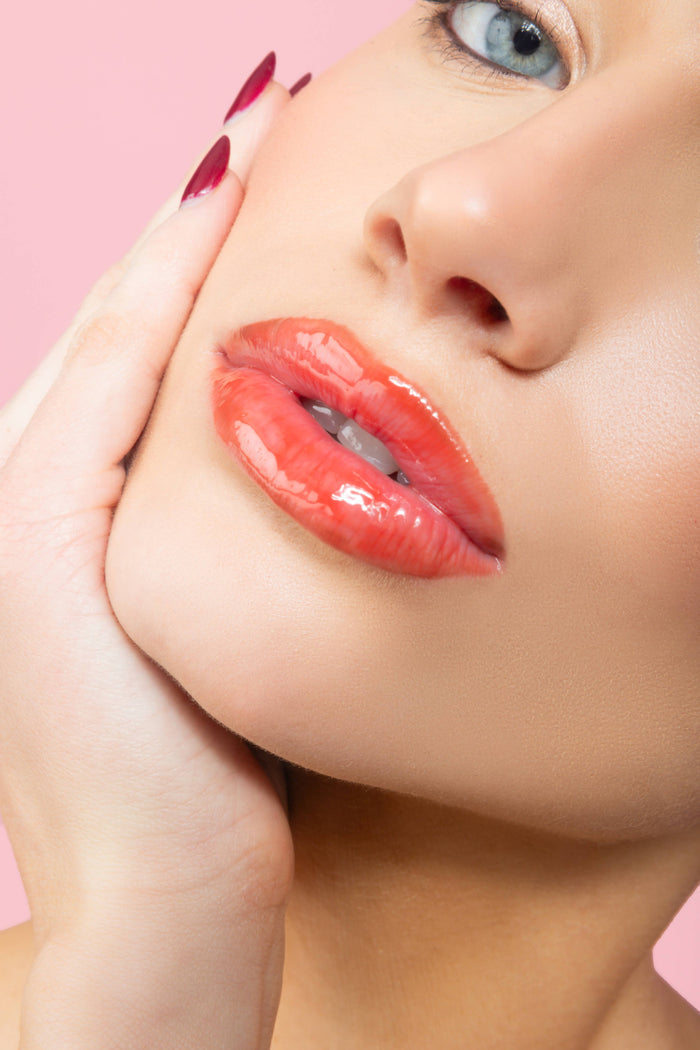 ESW BEAUTY - Cherry Tart Smoothie Advanced Smoothing Lip Treatment