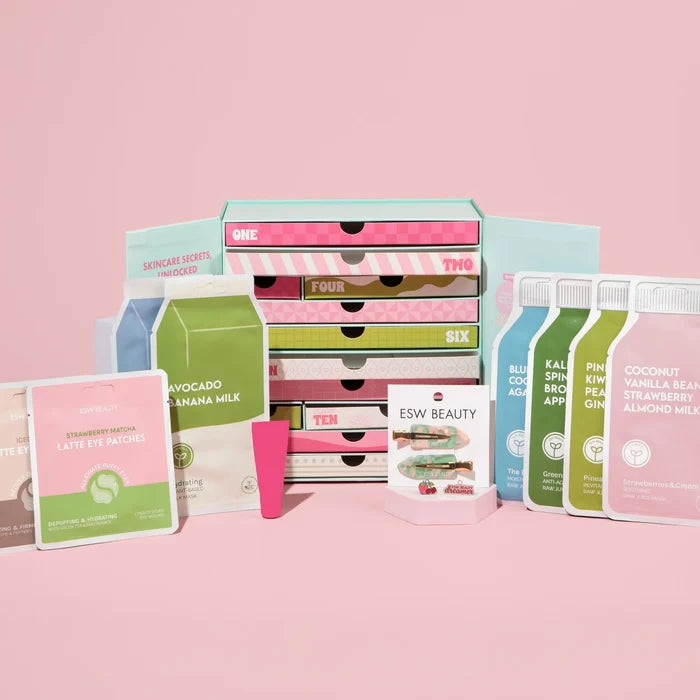 ESW BEAUTY - Snow Globe Beauty Vault 12 Day Advent Calendar