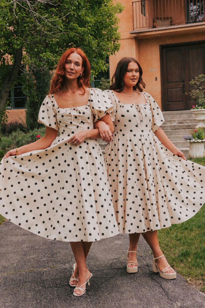 EXCLUSIVE - Romantic Landscape Dress