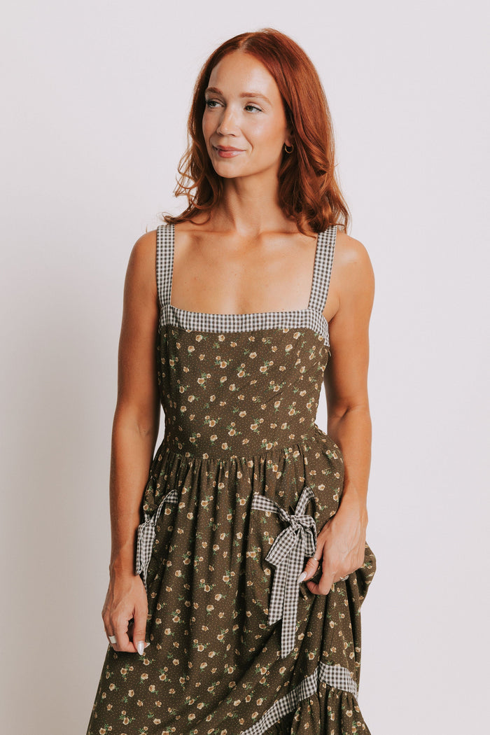 Farmhouse Bloom Dress