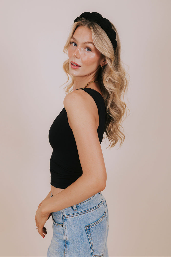 free people black scoop neck tank side