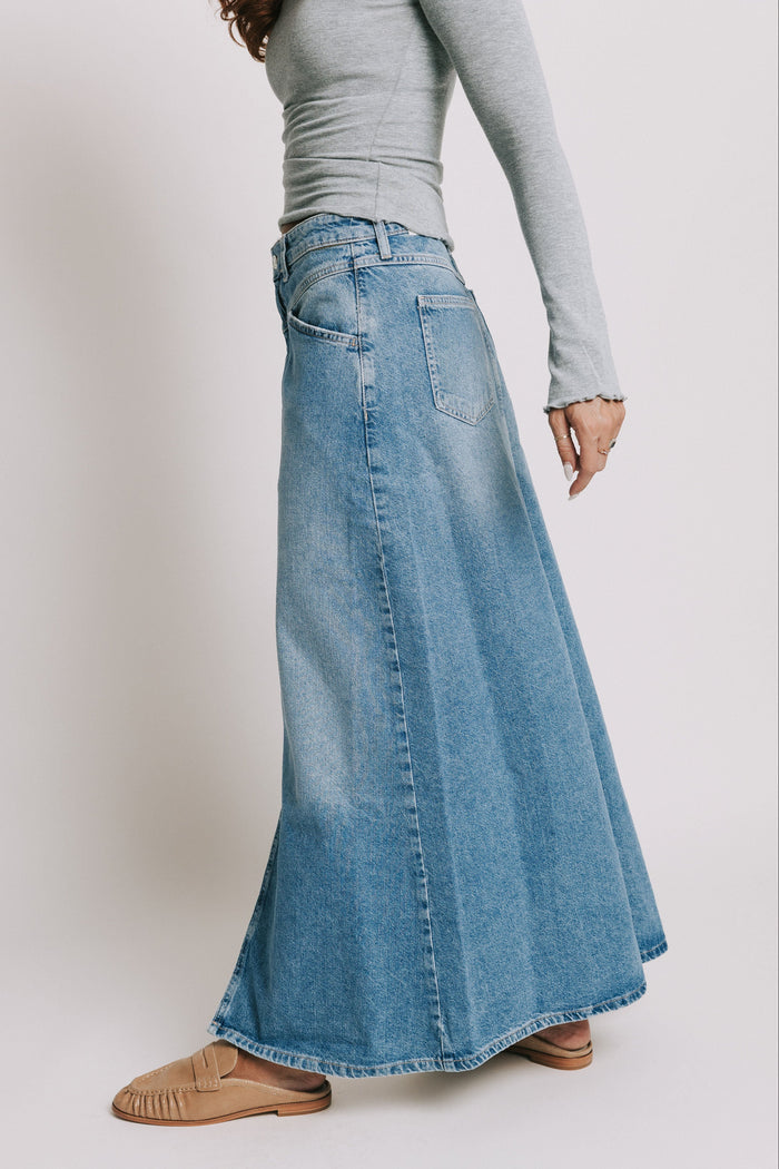 FREE PEOPLE - Come As You Are Denim Maxi Skirt
