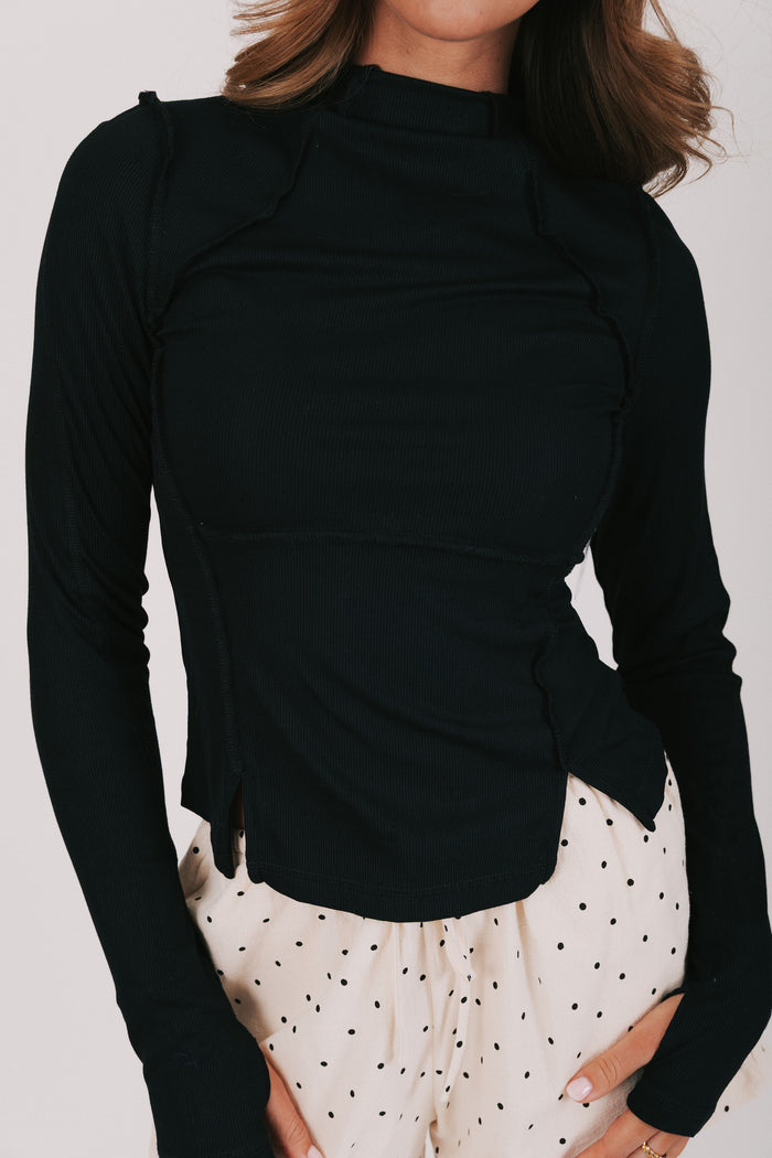 XS / Black