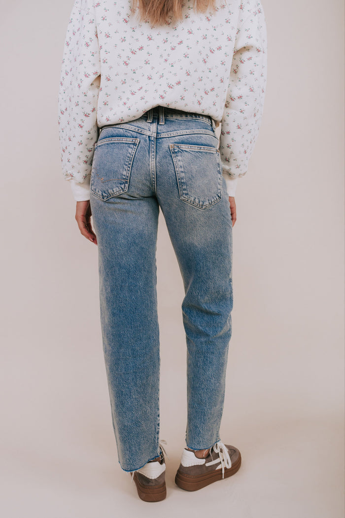 FREE PEOPLE - Risk Taker Mid-Rise Jeans by Free People