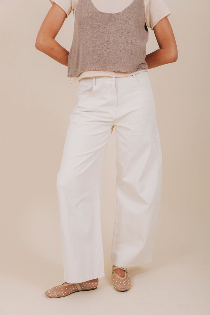 eggshell barrel jeans front