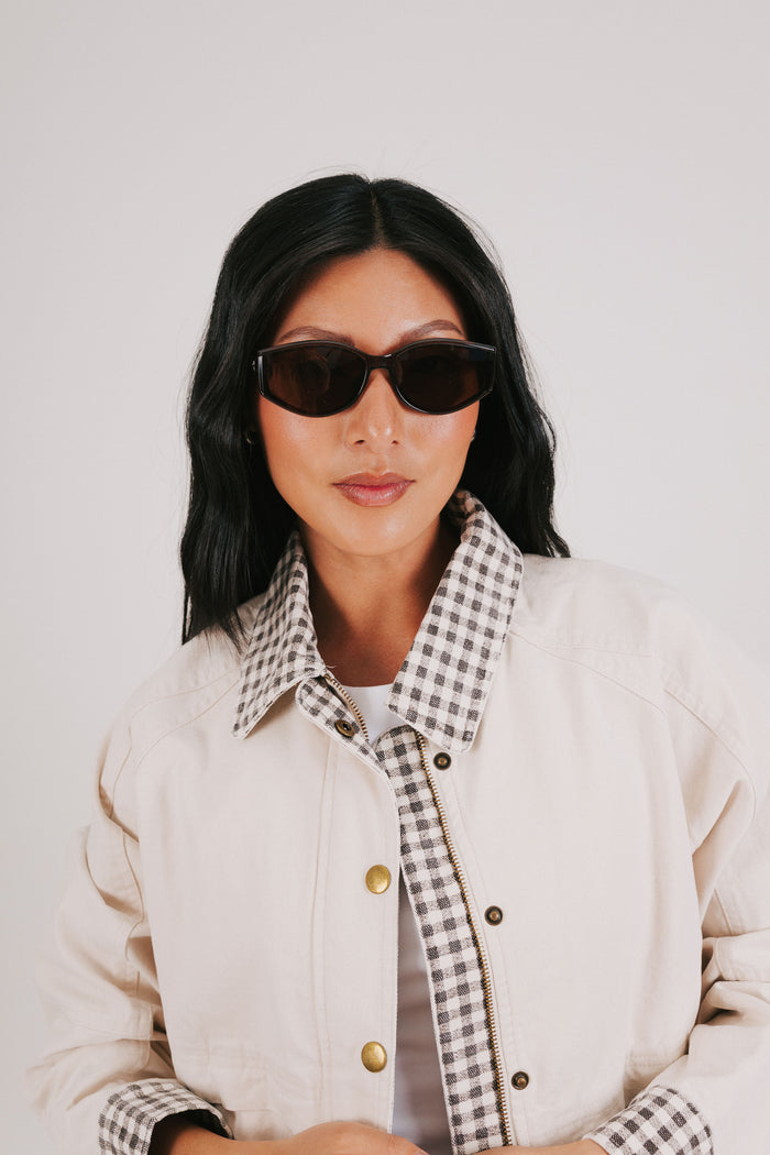 brown cat eye sunglasses model