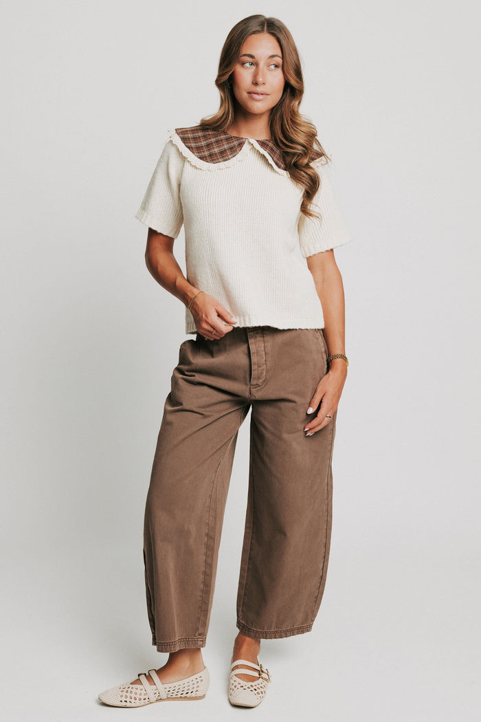 ivory knit short sleeve top with plaid collar full