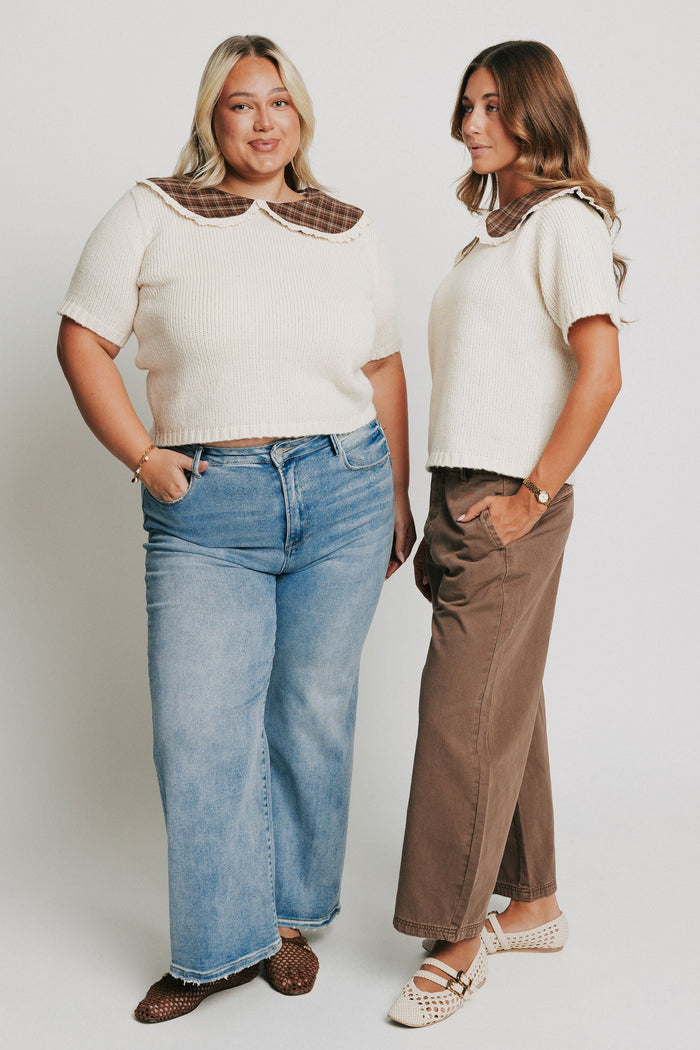 ivory knit short sleeve top with plaid collar