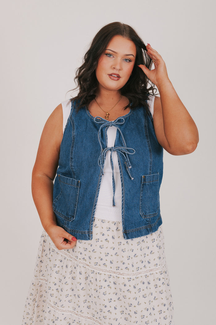 denim vest top with bows plus front