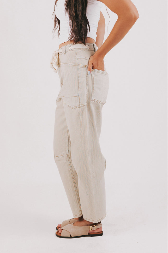 pin striped cropped pants with oversized pockets side