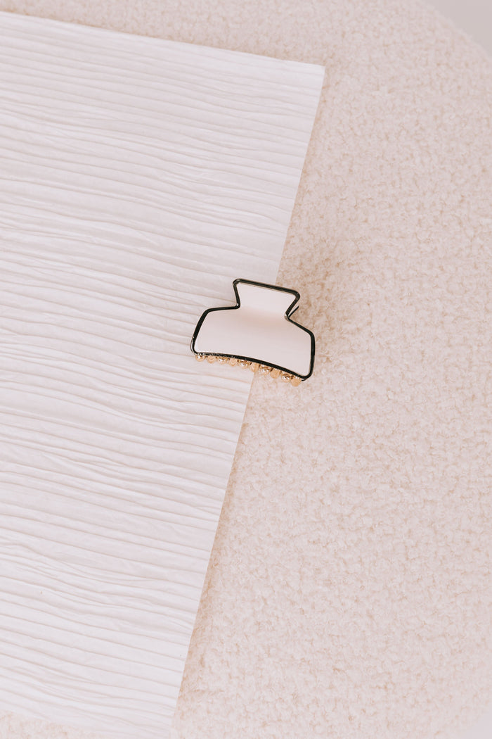 Life In Contrast Claw Clip - 2 Sizes! Small
