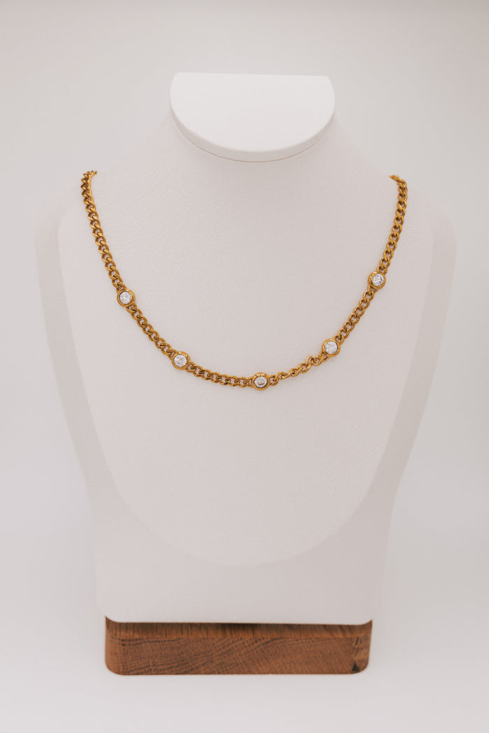 gold chain with 5 stones