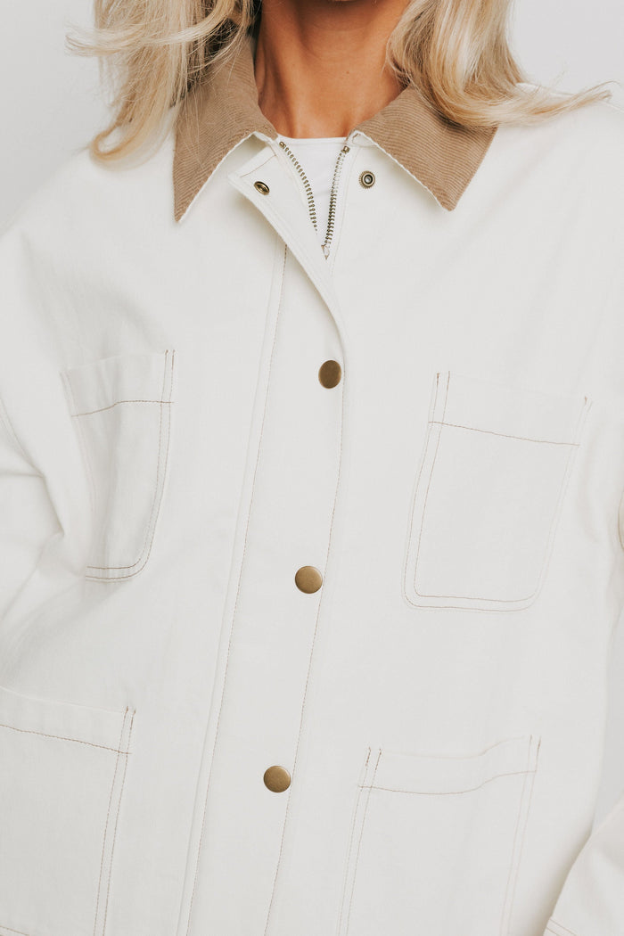 white oversized denim jacket with brown collar front