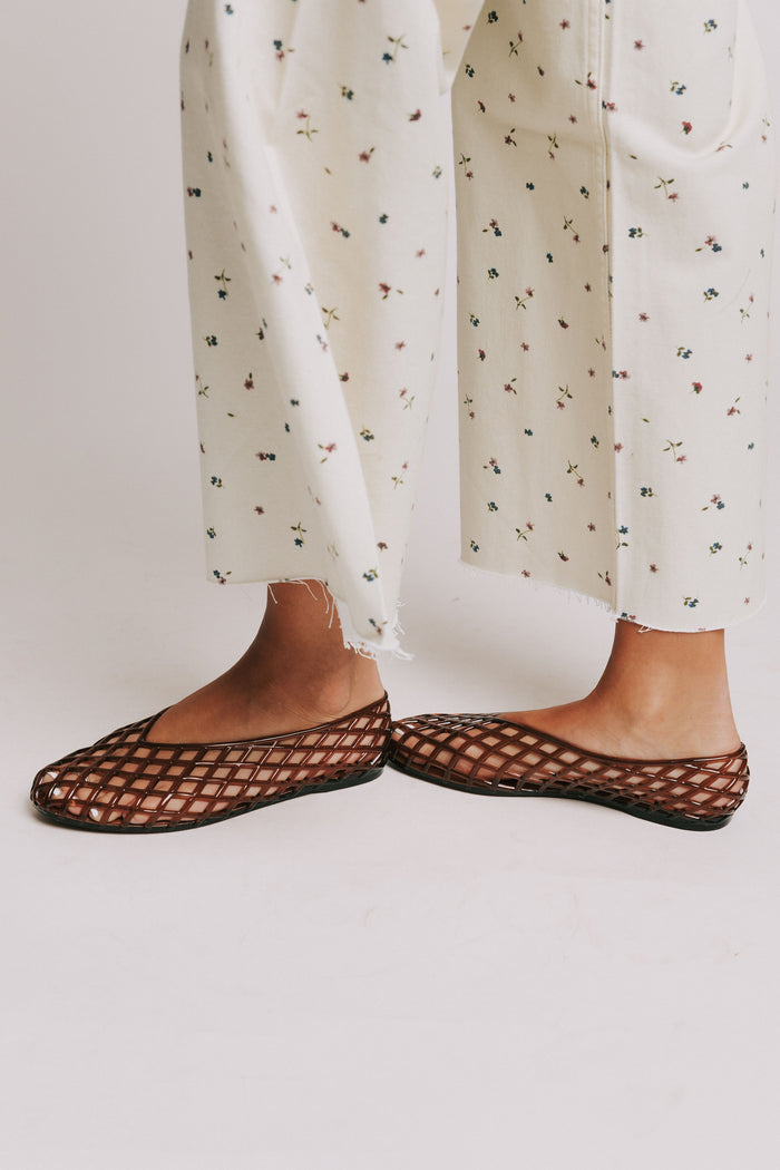 mia brown jelly flats