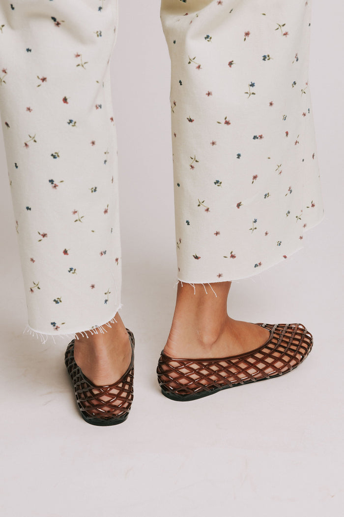 mia brown jelly flats