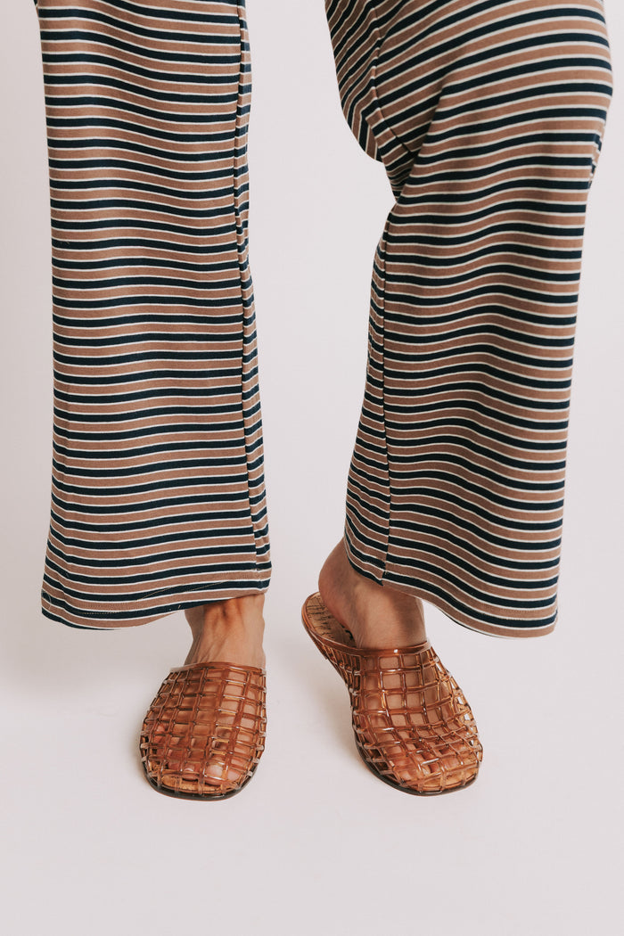 mia darby jelly sandals