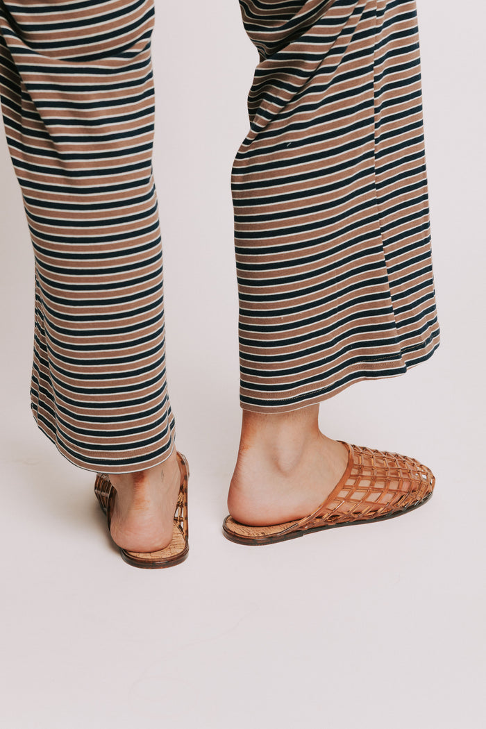 mia darby jelly sandals