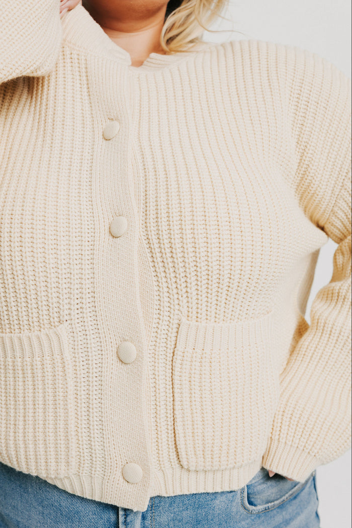 cream button down knit cardigan with pockets plus close