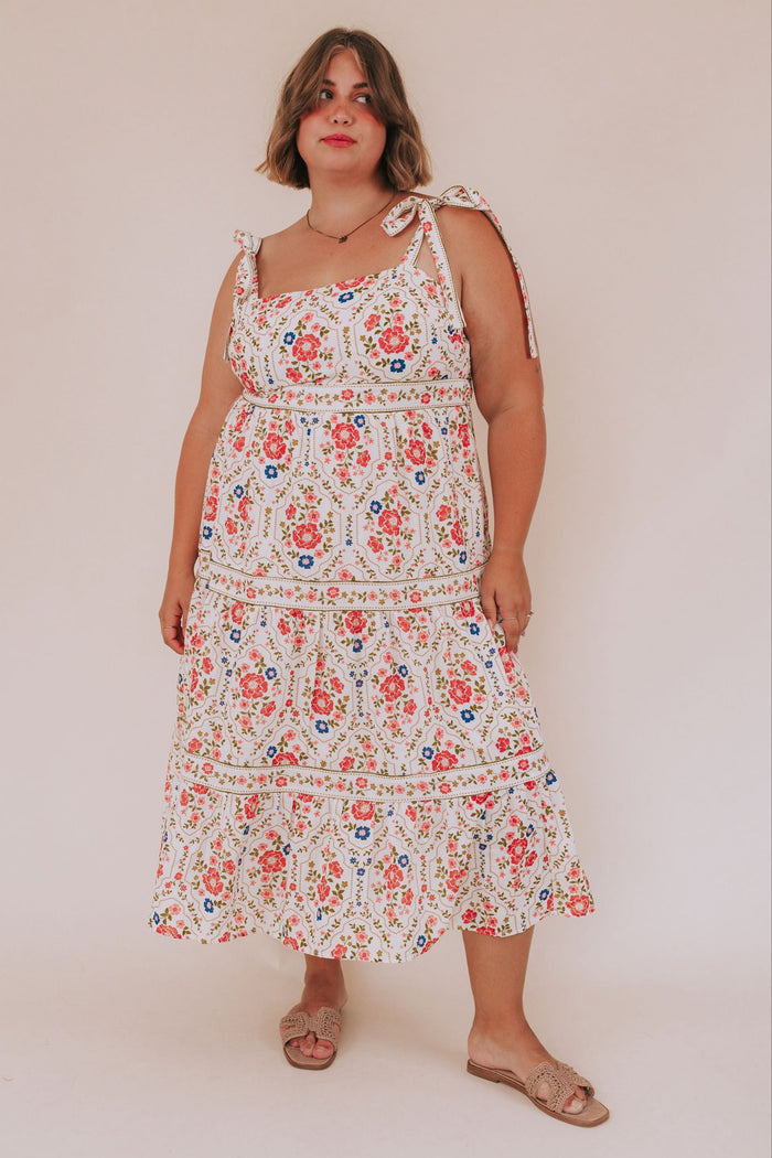PLUS SIZE - Stroll Til Dusk Dress