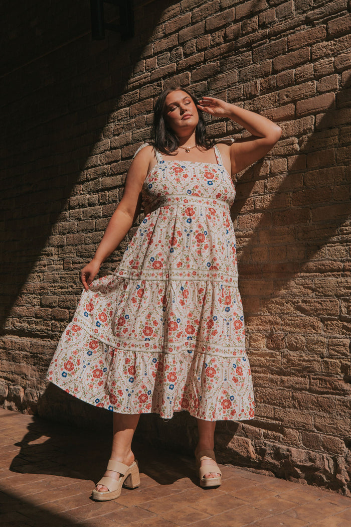 PLUS SIZE - Stroll Til Dusk Dress