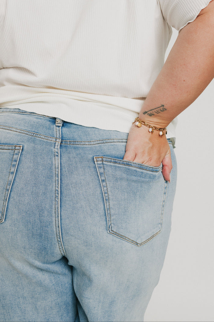 wide leg light wash denim shorts back pockets