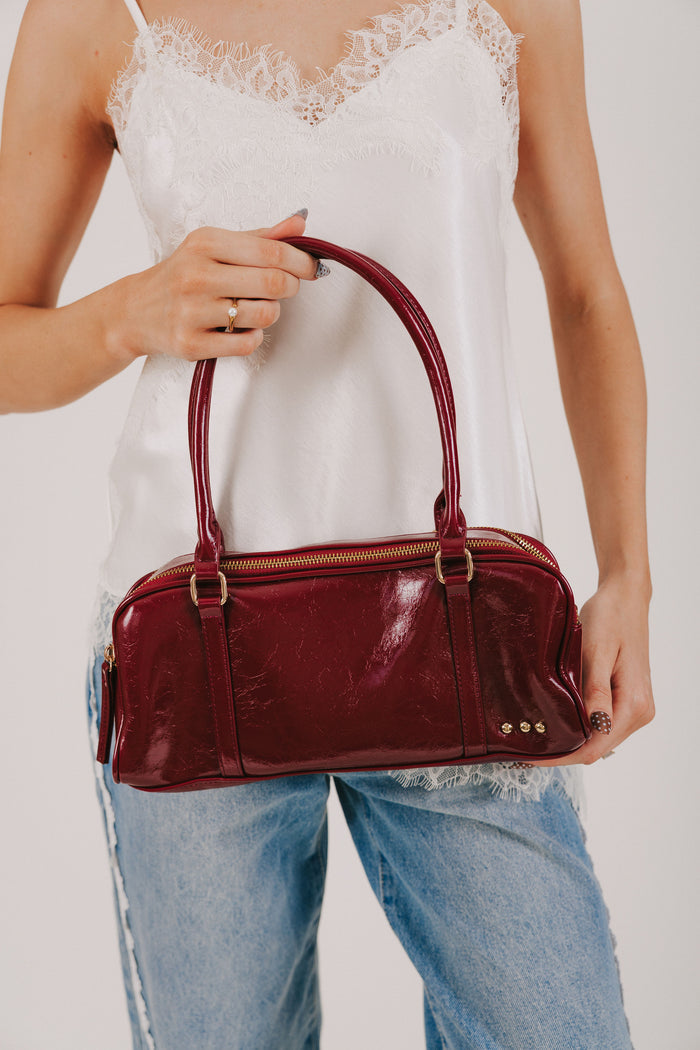 PRETTY SIMPLE - Arlys Bag maroon colored gold accents