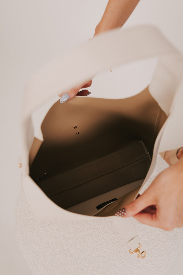 PRETTY SIMPLE - Haddie Purse in Cream