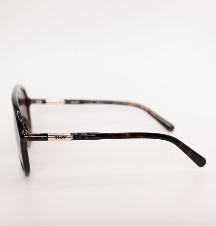 quay chart topper sunglasses side