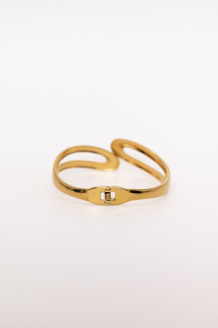 real love bracelet back