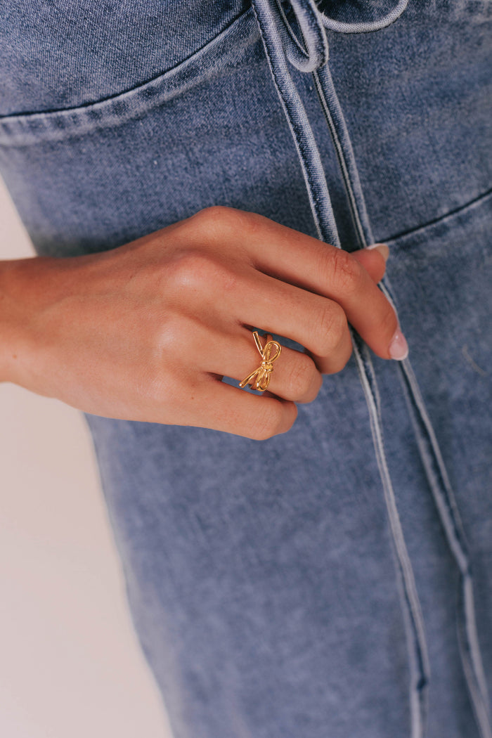 Reminding Me Ring