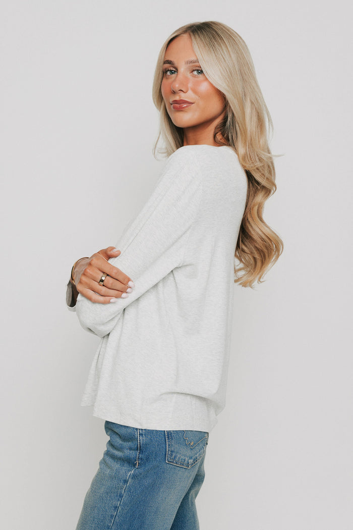 heather grey long sleeve relaxed top side