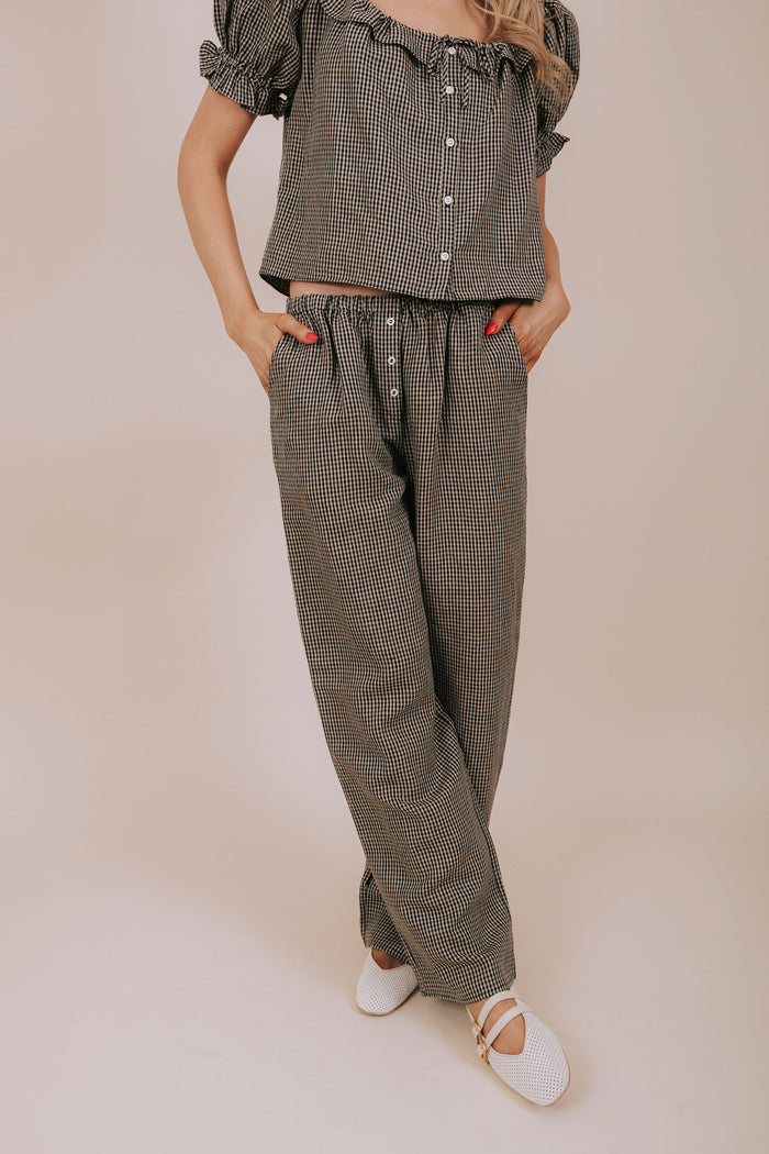 black gingham wide leg pants front 2