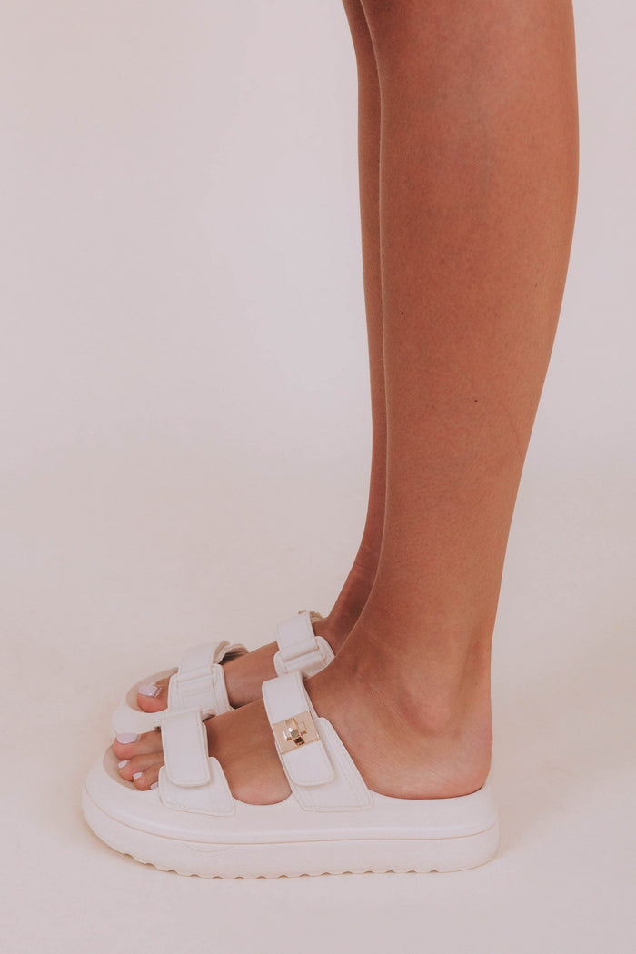 STEVE MADDEN - Bigschmona Jelly Sandals
