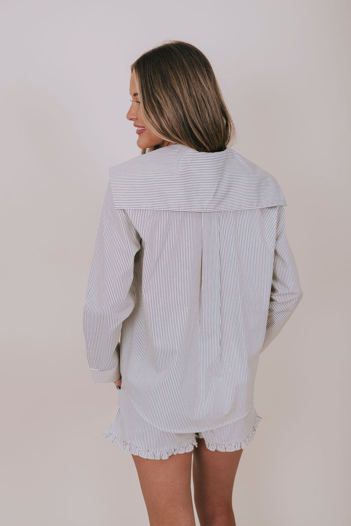 pin stripe collared button up shirt back