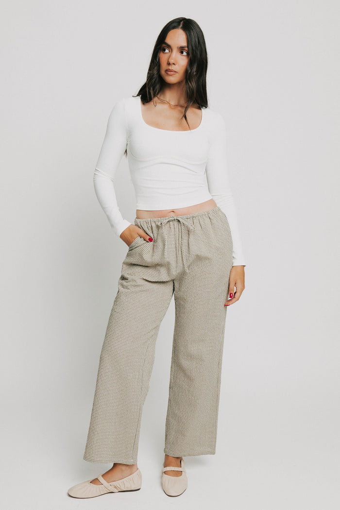 ribbed scoop neck long sleeve top full