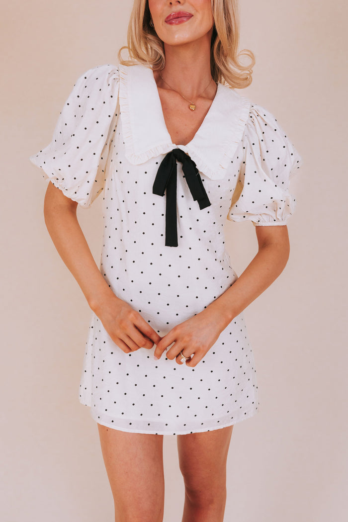XS / Ivory