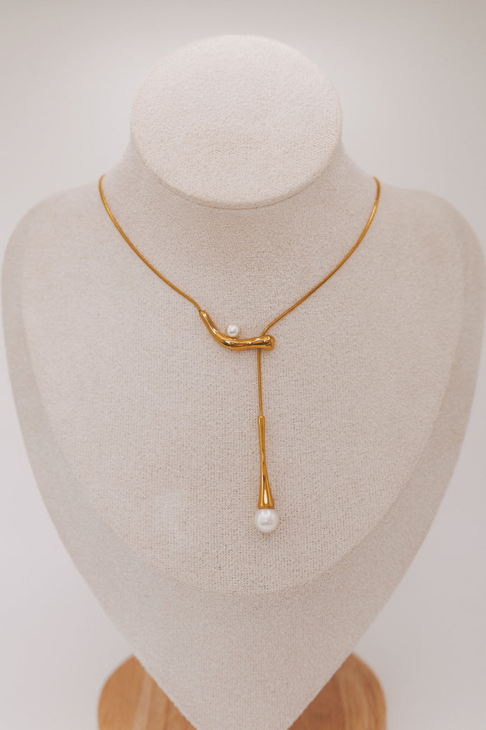 gold drop chain necklace with pearl accents